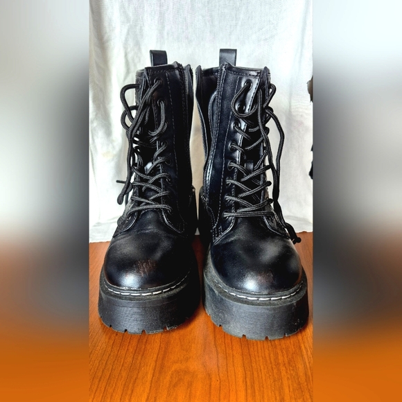 Wild Fable Black Lace-Up Women's Boots 6,5 - Picture 10 of 11